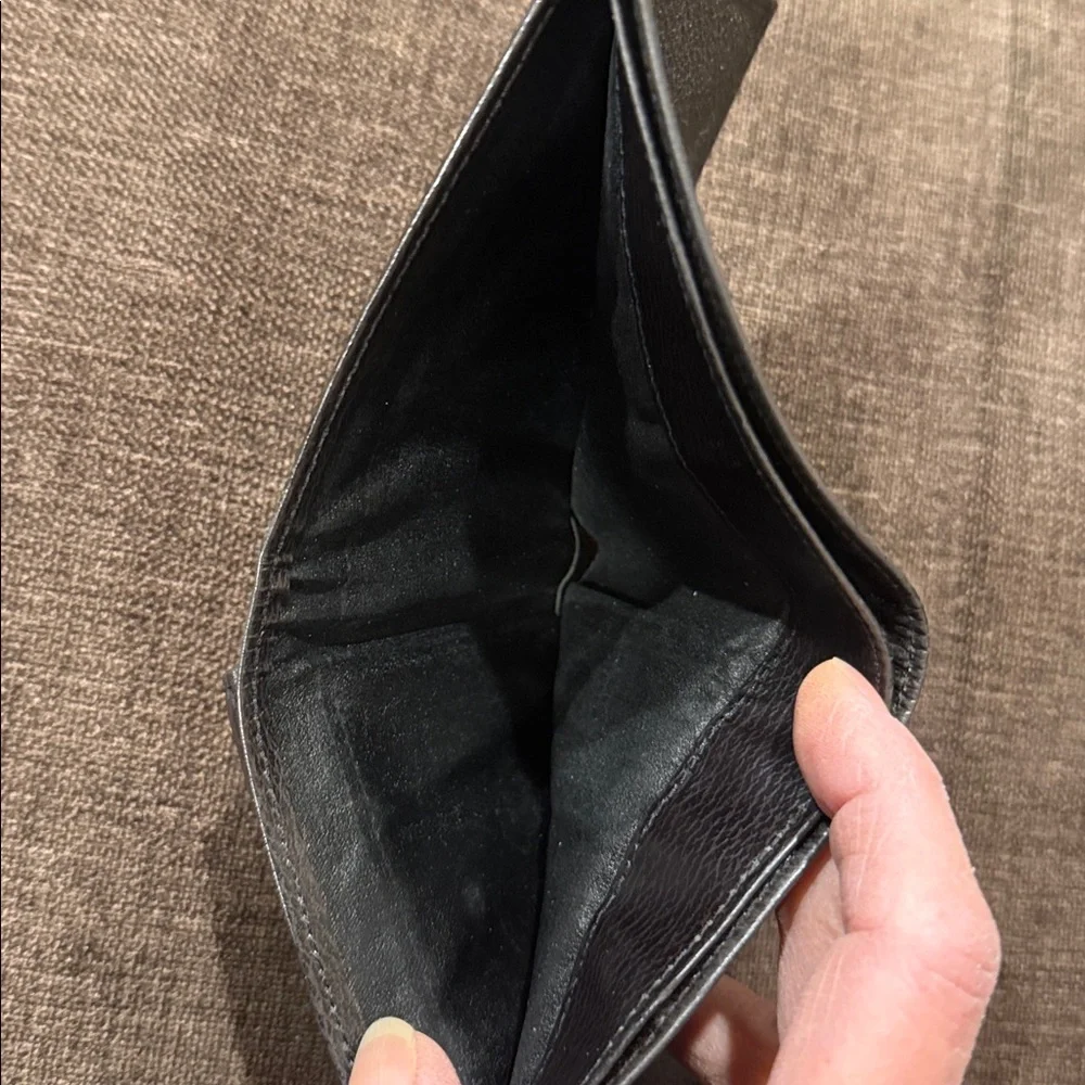 Dunhill Men’s Bifold Leather Wallet